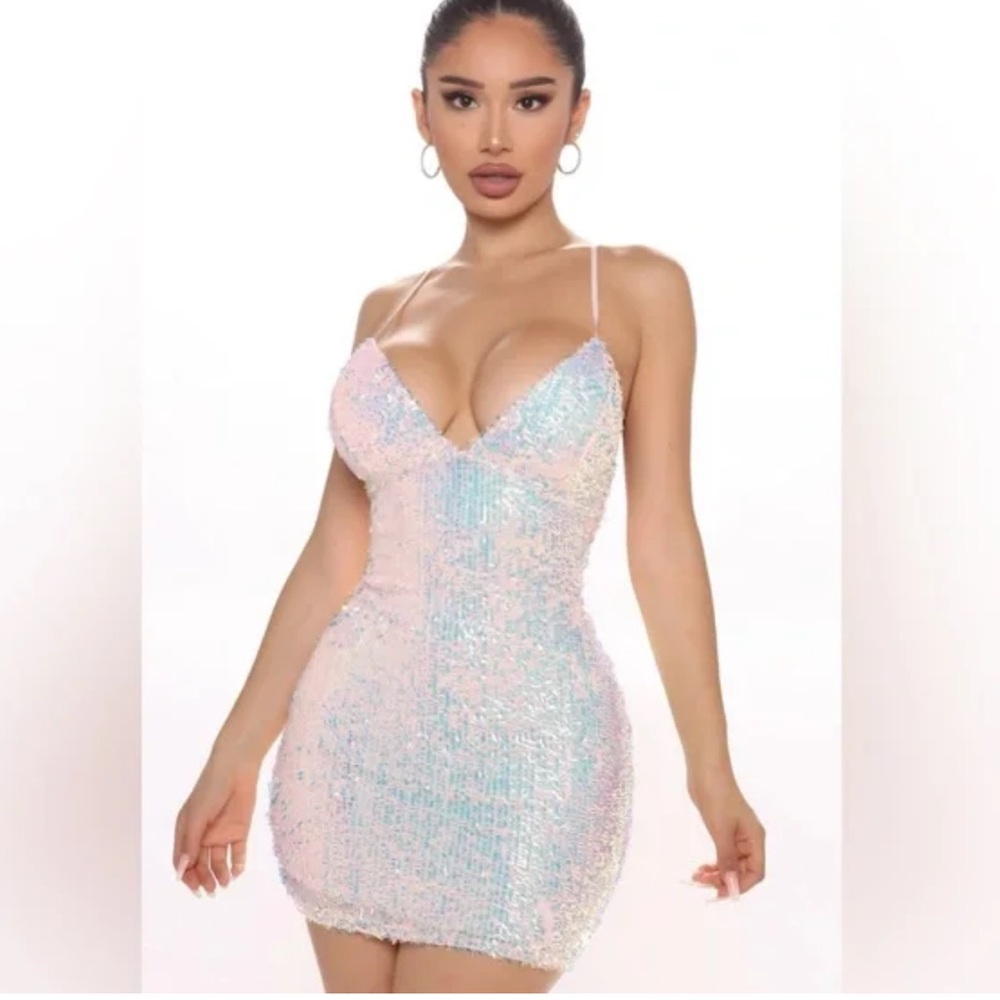 SEQUIN FASHION NOVA BODYCON DRESS!